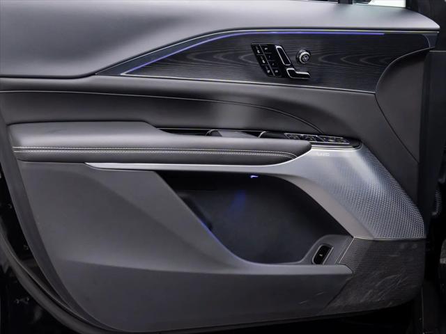 2025 Cadillac iQ Luxury 3 RWD