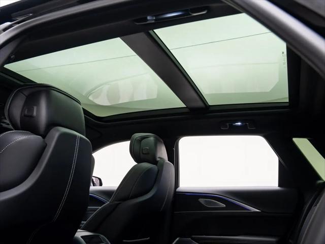 2025 Cadillac iQ Luxury 3 RWD