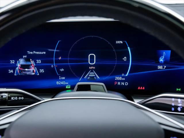 2025 Cadillac iQ Luxury 3 RWD