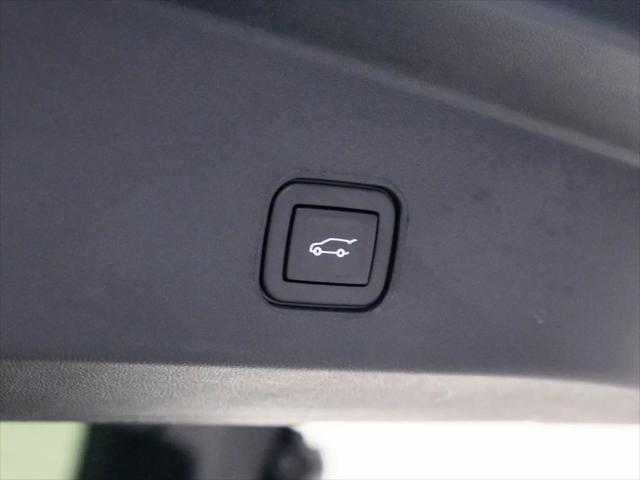 2025 Cadillac iQ Luxury 3 RWD
