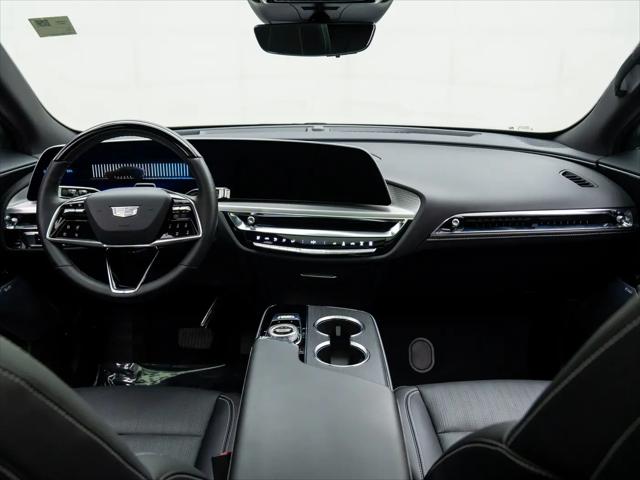 2025 Cadillac iQ Luxury 3 RWD
