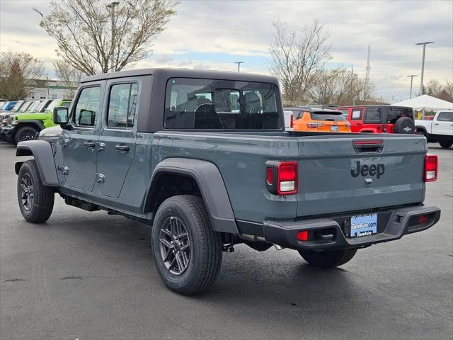 2026 Jeep Gladiator Sport