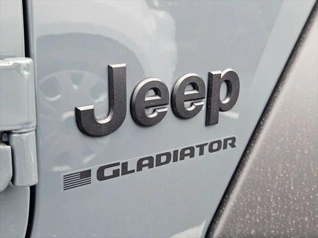 2026 Jeep Gladiator Sport