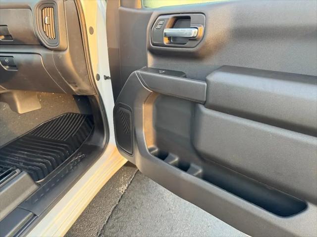 2026 GMC Sierra 1500 Regular Cab, Standard Bed, Pro, 4WD