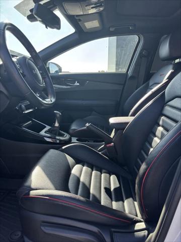 2023 Kia Forte GT Manual