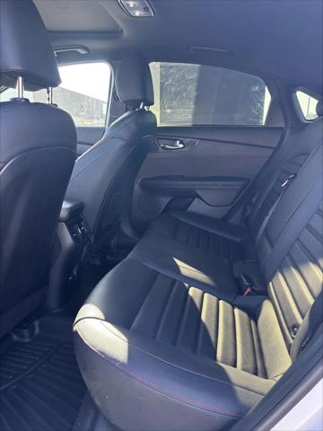 2023 Kia Forte GT Manual