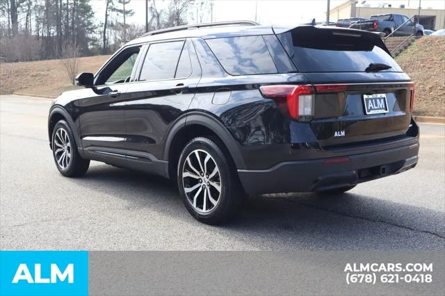 2025 Ford Explorer ST-Line