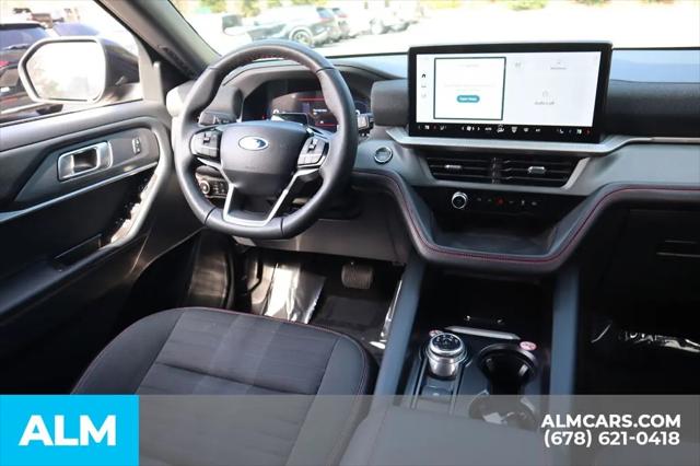 2025 Ford Explorer ST-Line