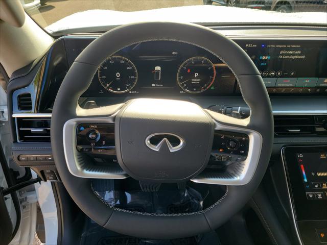 2026 INFINITI QX80 LUXE