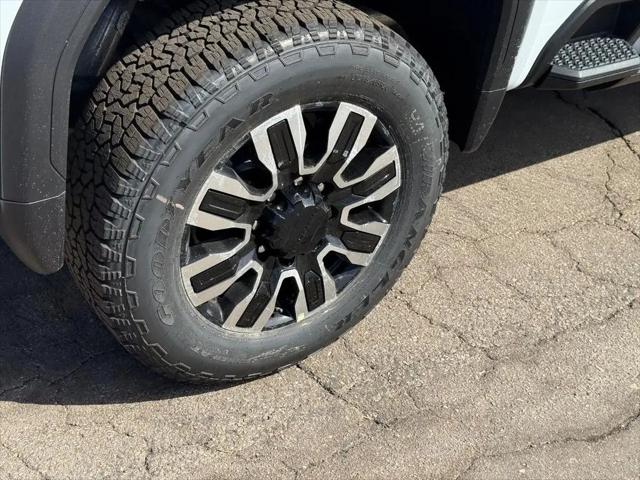 2026 GMC Sierra 2500HD Crew Cab, Standard Bed, Denali Ultimate, 4WD