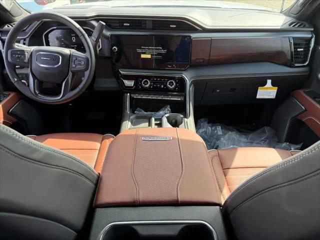 2026 GMC Sierra 2500HD Crew Cab, Standard Bed, Denali Ultimate, 4WD