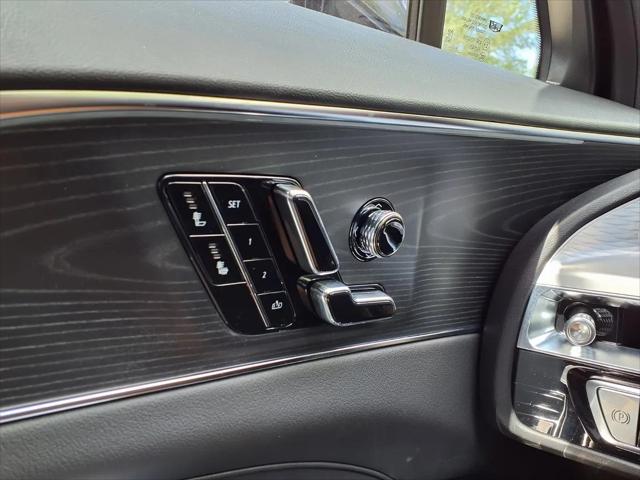 2026 Cadillac iQ Luxury AWD