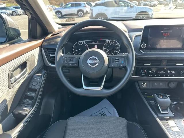 2023 Nissan Rogue SV Intelligent AWD