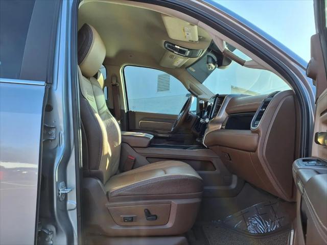 2023 Ram 3500 Limited Longhorn Crew Cab 4x4 8' Box