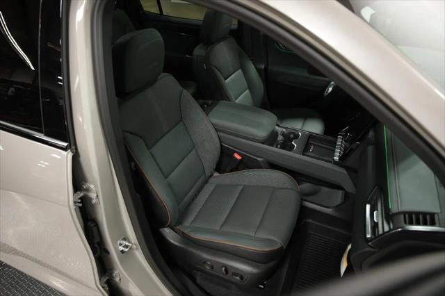 2026 GMC Acadia AT4 AWD