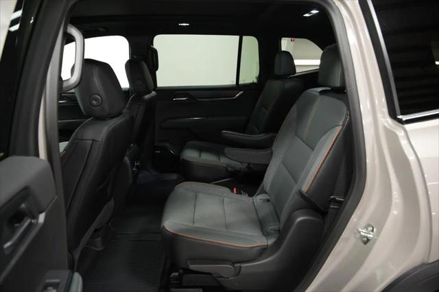 2026 GMC Acadia AT4 AWD