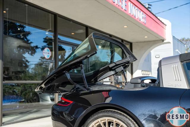 2019 Porsche 911 Targa 4 GTS