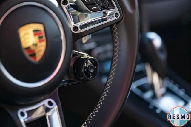 2019 Porsche 911 Targa 4 GTS
