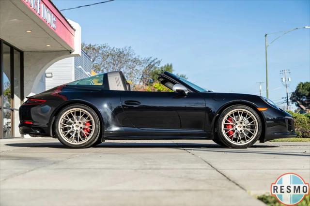 2019 Porsche 911 Targa 4 GTS