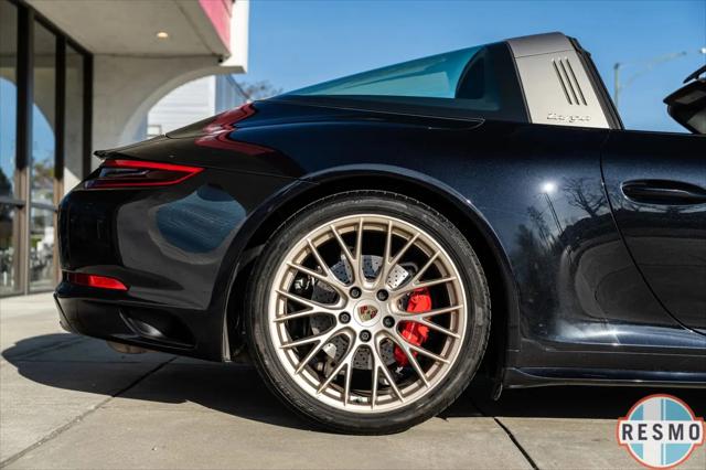2019 Porsche 911 Targa 4 GTS