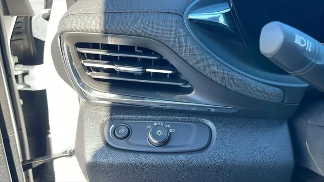 2026 Buick NV Preferred FWD