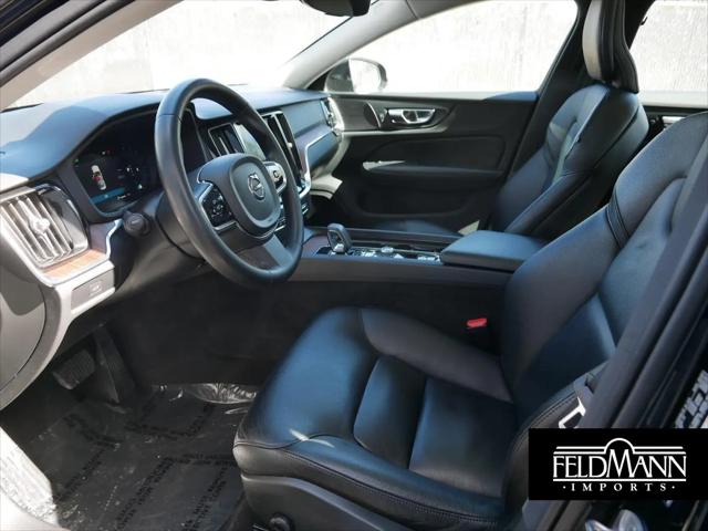 2024 Volvo S60 B5 Plus Dark Theme