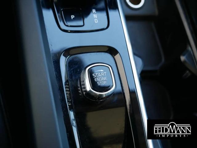 2024 Volvo S60 B5 Plus Dark Theme