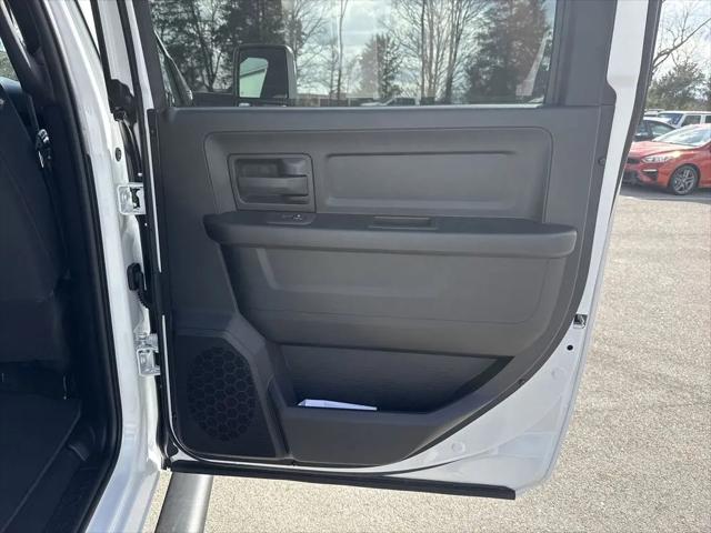 2026 Ram 2500 Tradesman Crew Cab 4x4 6'4" Box