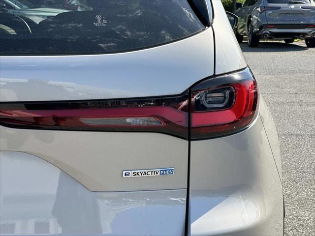2024 Mazda X-90 Premium Plus