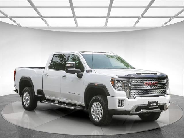 2022 GMC Sierra 2500HD 4WD Crew Cab Standard Bed Denali