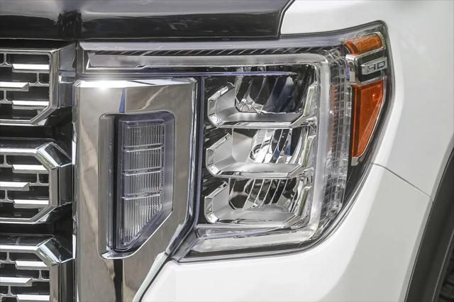 2022 GMC Sierra 2500HD 4WD Crew Cab Standard Bed Denali