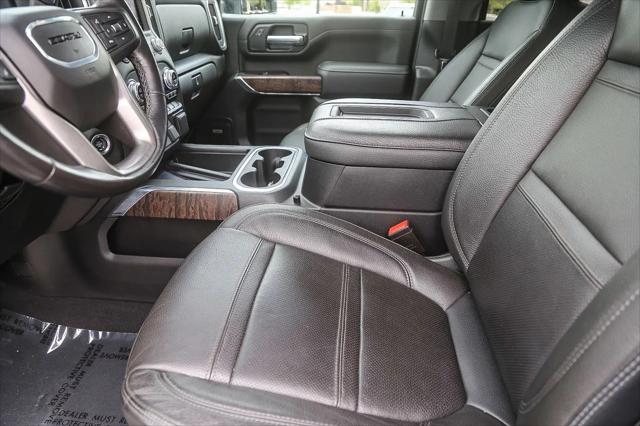 2022 GMC Sierra 2500HD 4WD Crew Cab Standard Bed Denali