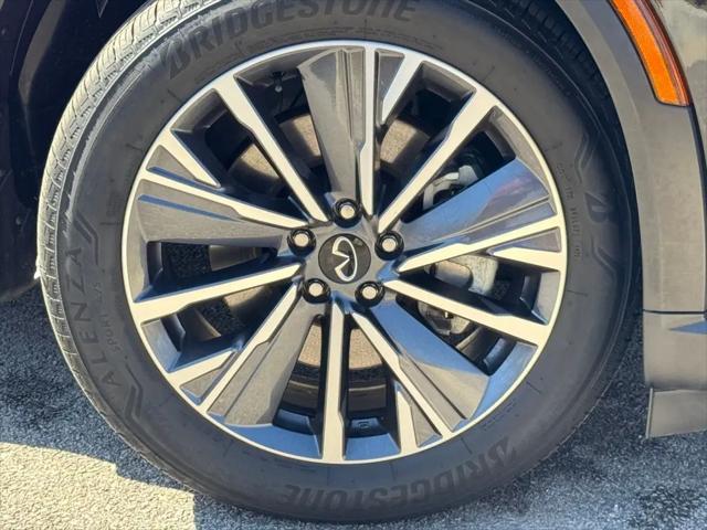 2026 INFINITI QX60 LUXE AWD
