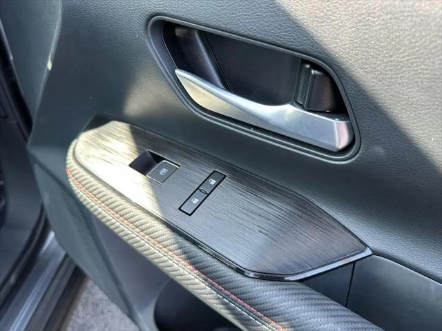 2025 Nissan Kicks SR FWD