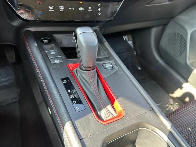 2025 Nissan Kicks SR FWD