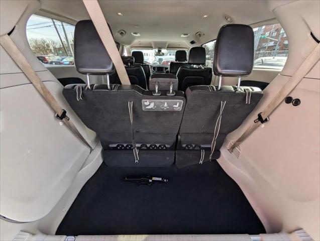 2020 Chrysler Voyager LXI