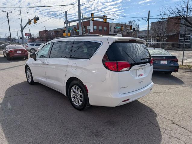2020 Chrysler Voyager LXI