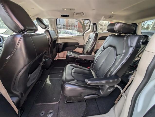 2020 Chrysler Voyager LXI