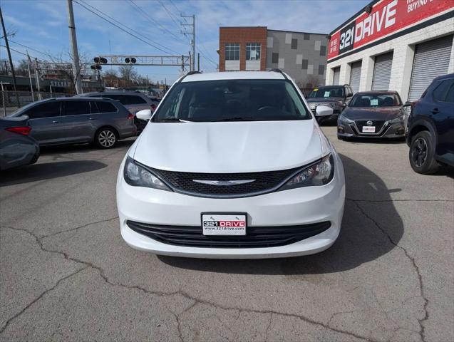 2020 Chrysler Voyager LXI