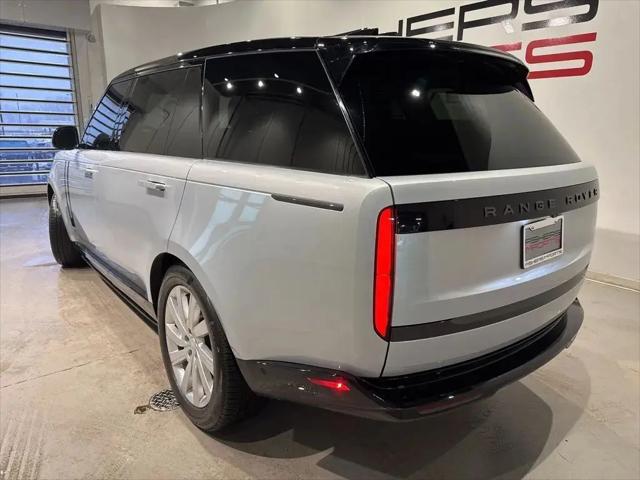 2025 Land Rover Range Rover P400 SE 7 Seat