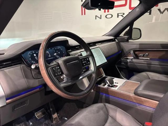 2025 Land Rover Range Rover P400 SE 7 Seat