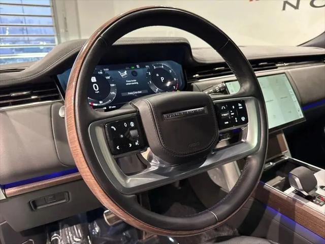 2025 Land Rover Range Rover P400 SE 7 Seat