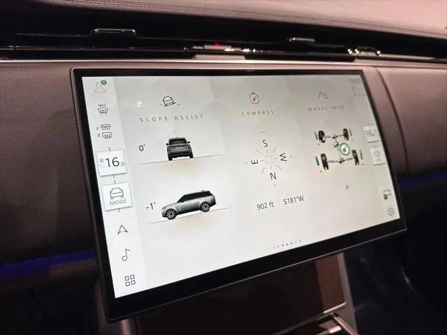 2025 Land Rover Range Rover P400 SE 7 Seat