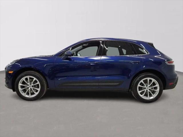 2023 Porsche Macan Macan