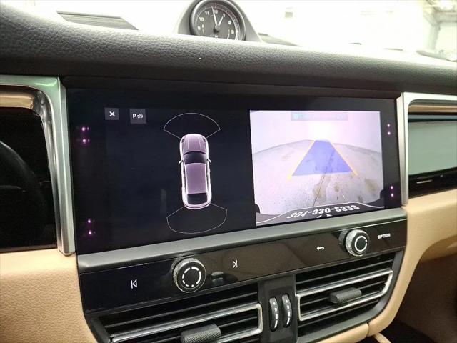 2023 Porsche Macan Macan