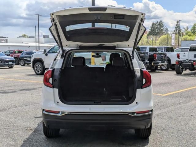 2023 GMC Terrain AWD AT4