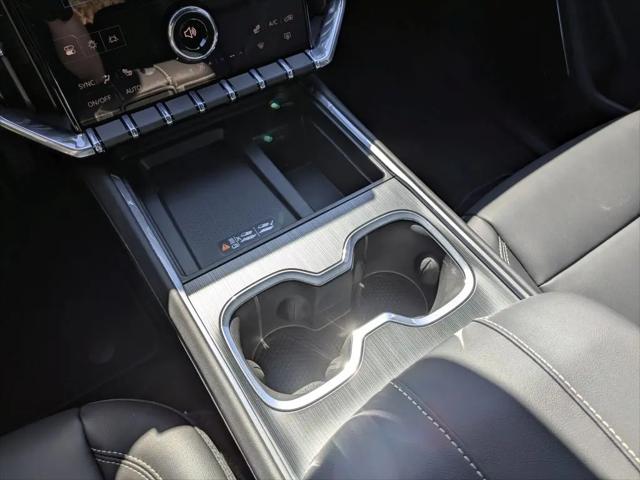 2026 GMC Acadia Elevation AWD