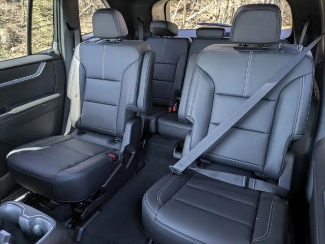 2026 GMC Acadia Elevation AWD