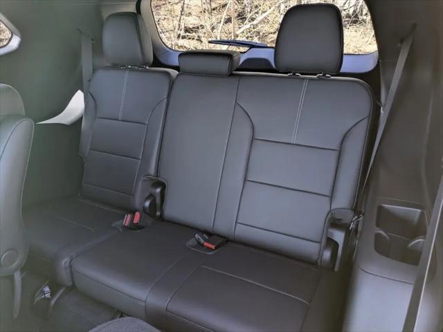 2026 GMC Acadia Elevation AWD