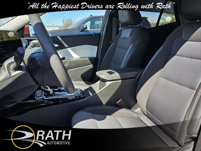 2025 Chevrolet Trax FWD LT